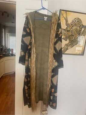Tasha Polizzi Olive & Black Southwestern Faux Fur Trim Long sweater xl